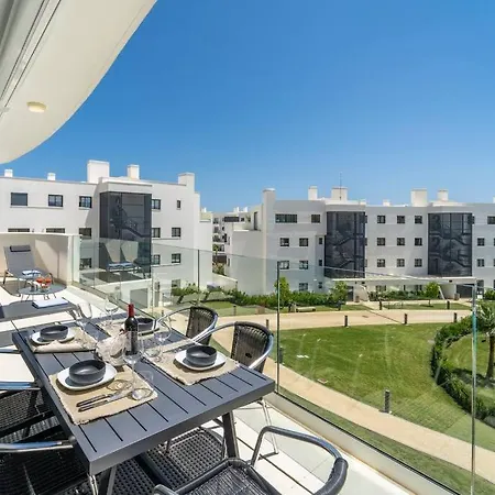 Higueronrentals Seashell Appartement